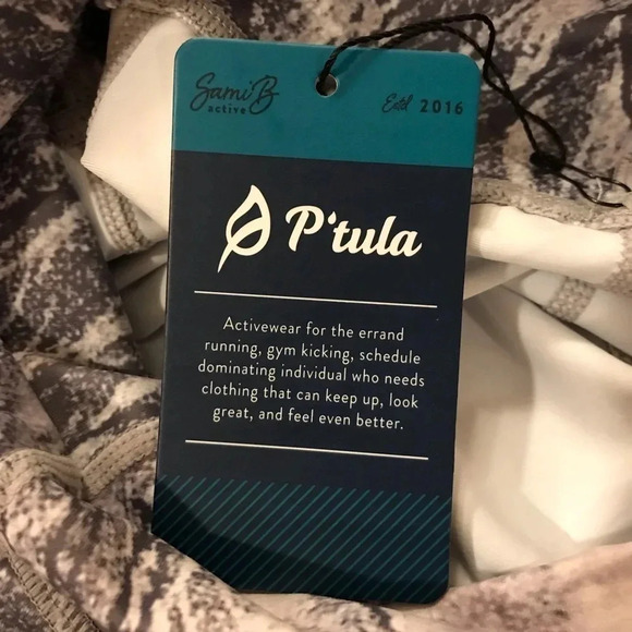 P’Tula Chandre High Waisted Pockets Camo Leggings - Picture 9 of 13